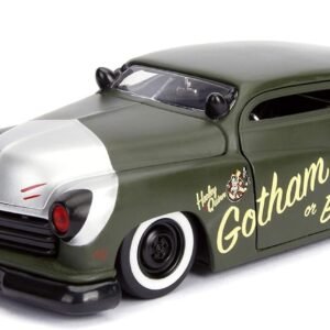 Jada DC Comics Bombshells Harley Quinn & 1951 Mercury Die-cast Car, 1