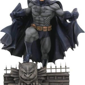 DIAMOND SELECT TOYS DC Gallery Batman PVC Figure Kit Toy