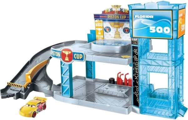 Disney Pixar Cars Florida 500 Racing Garage, Favorite movie location play set
