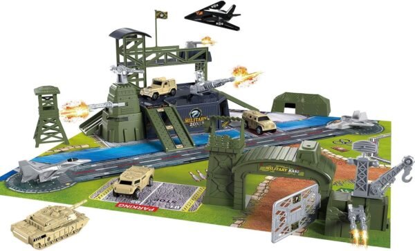 BeebeeRun 34 Pieces Military Base Set, Army Men Playset with Vehicles Accessories