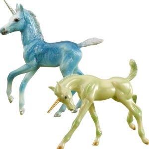 Breyer Freedom Series Classics Zoe and Zander Unicorn Foals 2 Unicorn Set
