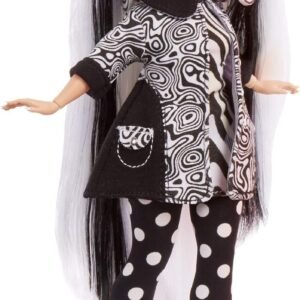 L.O.L. Surprise O.M.G. Lights Groovy Babe Fashion Doll with 15 Surprises