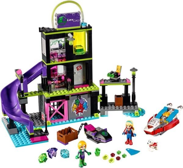 LEGO DC Super Hero Girls Lena Luthor Kryptomite Factory 41238 Building Kit