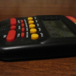 Yahtzee Handheld Electronic Game 1995 Kit Toy Fun Kids Pack