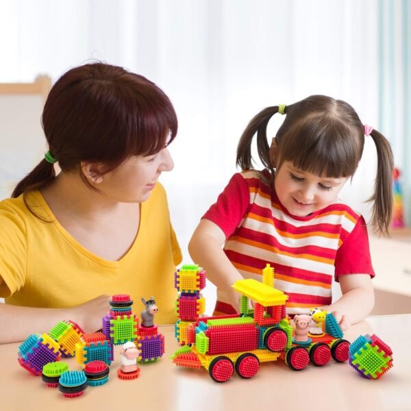 PicassoTiles PTB151 151pcs Bristle Lock Block STEM Building Tiles Truck Theme Set