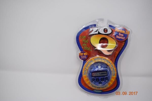 Radica 20Q Kit Toy Fun Kids Pack Set Play Activity